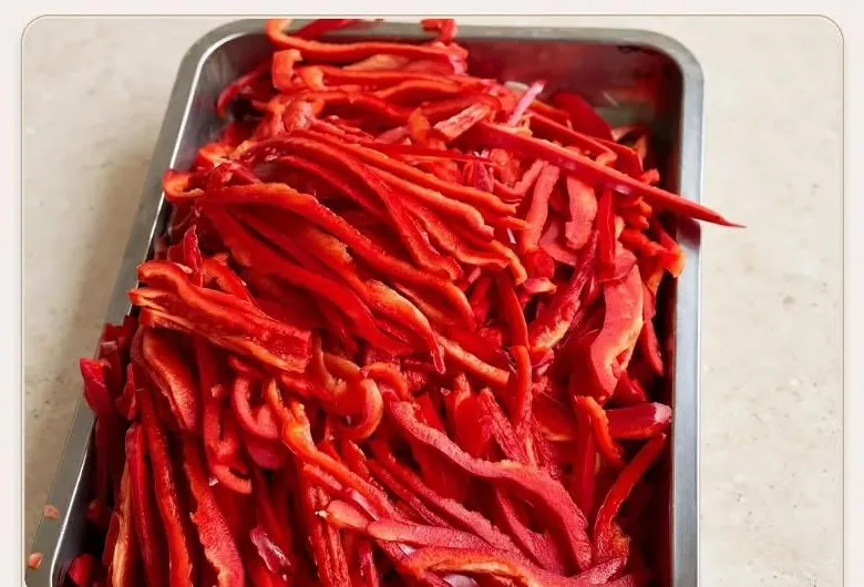Ingredientes frescos preparados para cocinar, Sabores y Aromas