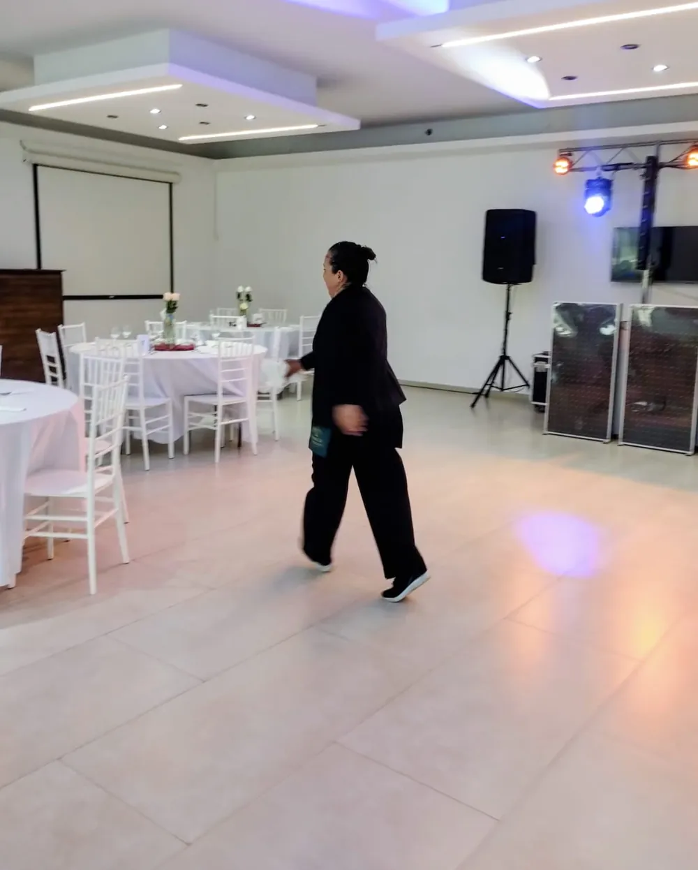 Salón listo para recibir a los invitados, Sabores y Aromas